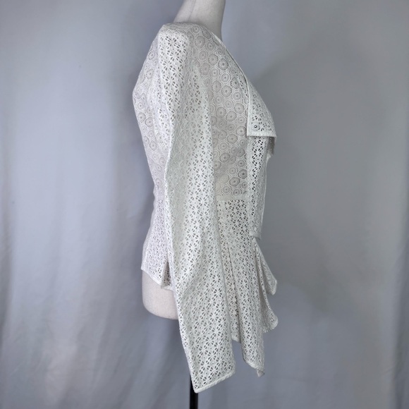 Marchesa Voyage white lace jacket nipped waist handkerchief hem snaps SAMPLE 4 - Picture 4 of 9